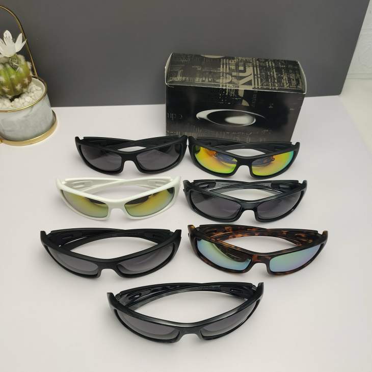 Picture of Oakley Sunglasses _SKUfw66124063fw
